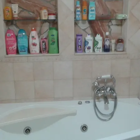 Vakantiehuis Casa Dell'artista Singola E Indipendente Cagliari