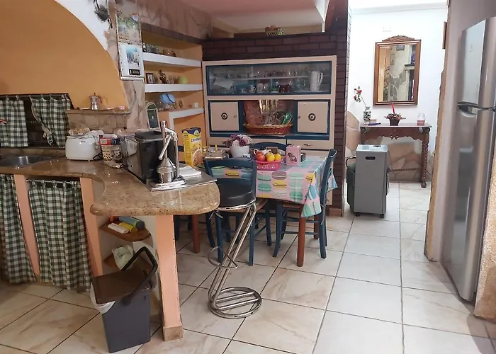 Casa Dell'artista Singola E Indipendente * Cagliari