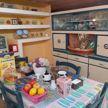 Casa Dell'artista Singola E Indipendente