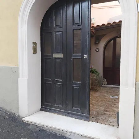 Casa Dell'artista Singola E Indipendente Ferienhaus Cagliari